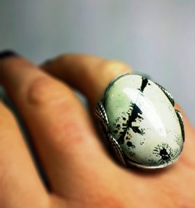 кольцо с яшмой